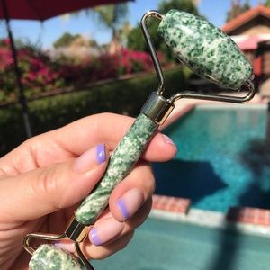 Tree Agate Face Roller